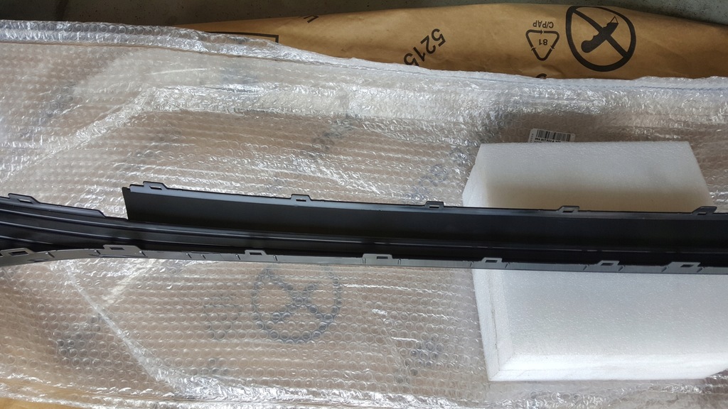 фото №11, Nowa оригінальна молдинг решітка бампера заднього audi q4 e-tron 89a807833a