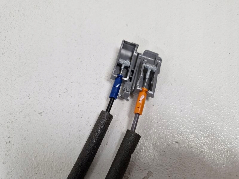 фото №6, Hyundai kona i 1 замок дверь правый задняя 5 pin 81420-j9000