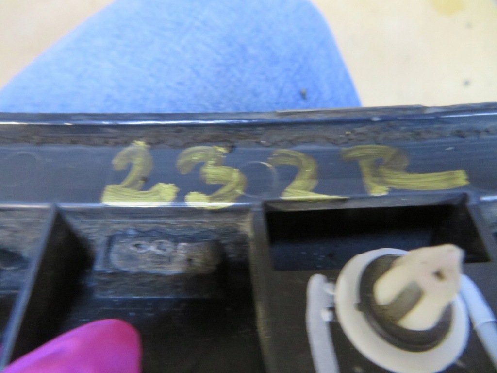 Bmw x5 g05m молдинг крила правий перед 51778069286 Недорого