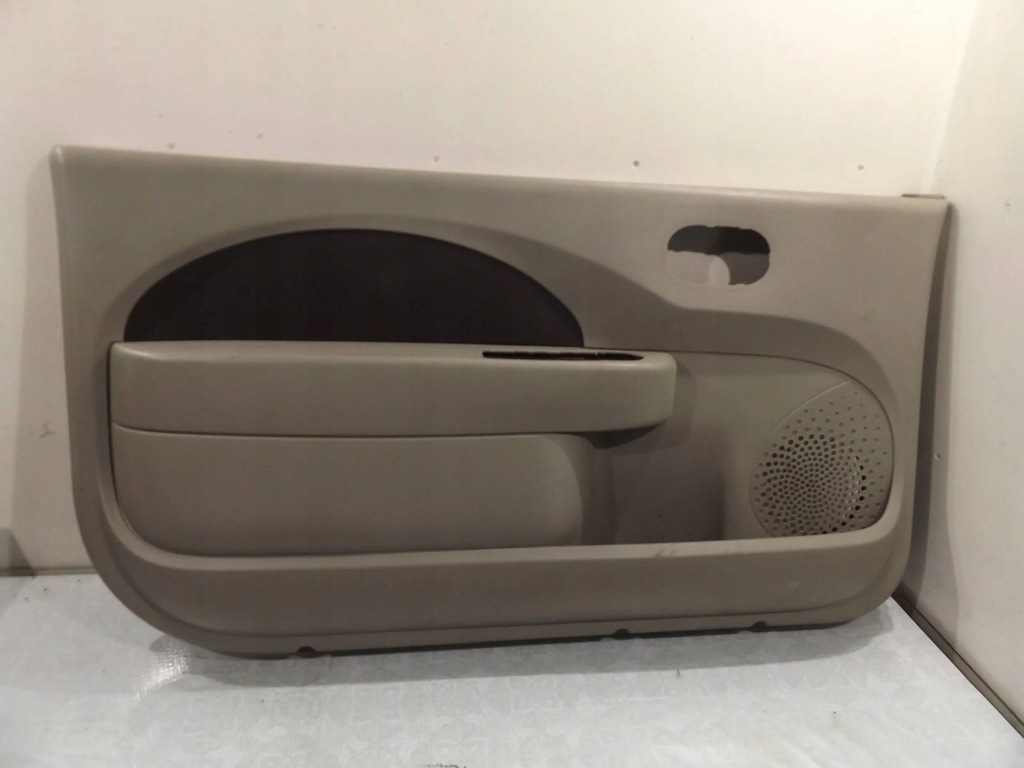 фото №1, Twingo ii обшивка левый перед