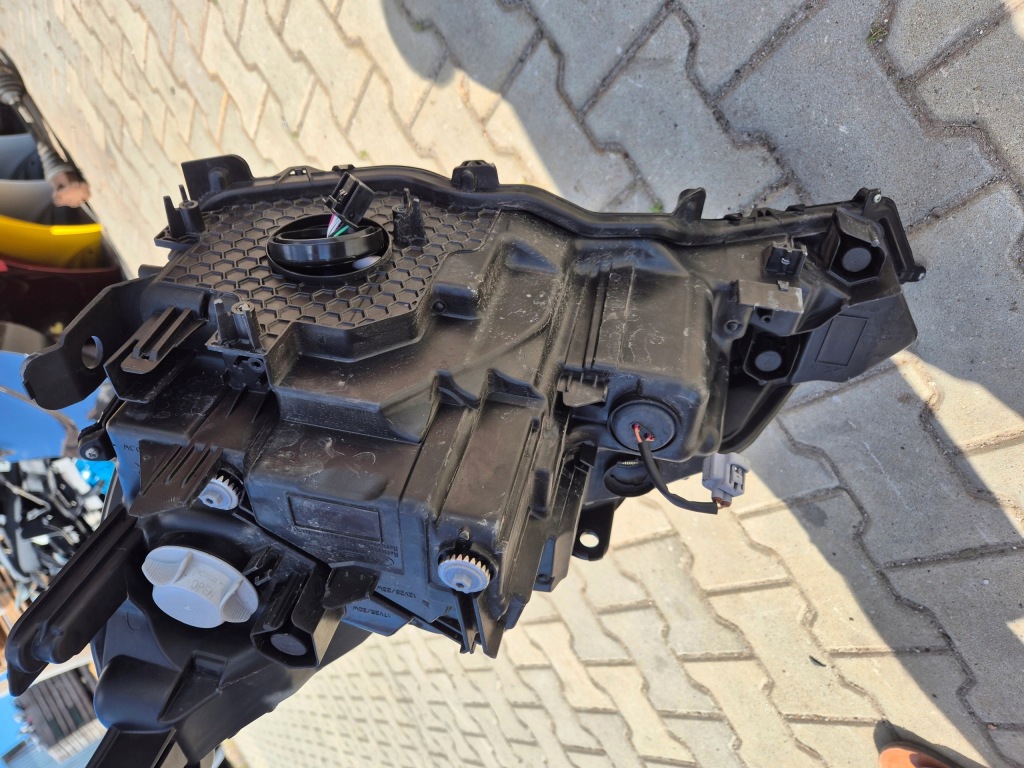 Лампа правая перед правая передняя lexus ux full led Доставка