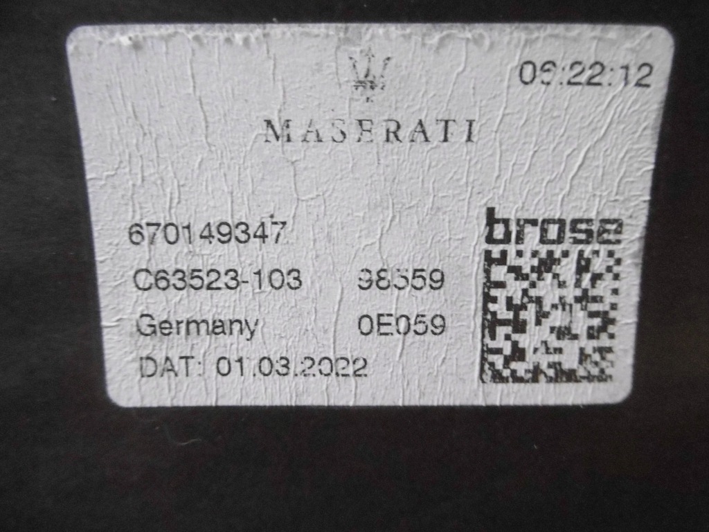 Комплект радиатор жалюзи воздуховод воздуха maserati levante 670149347 в Украине