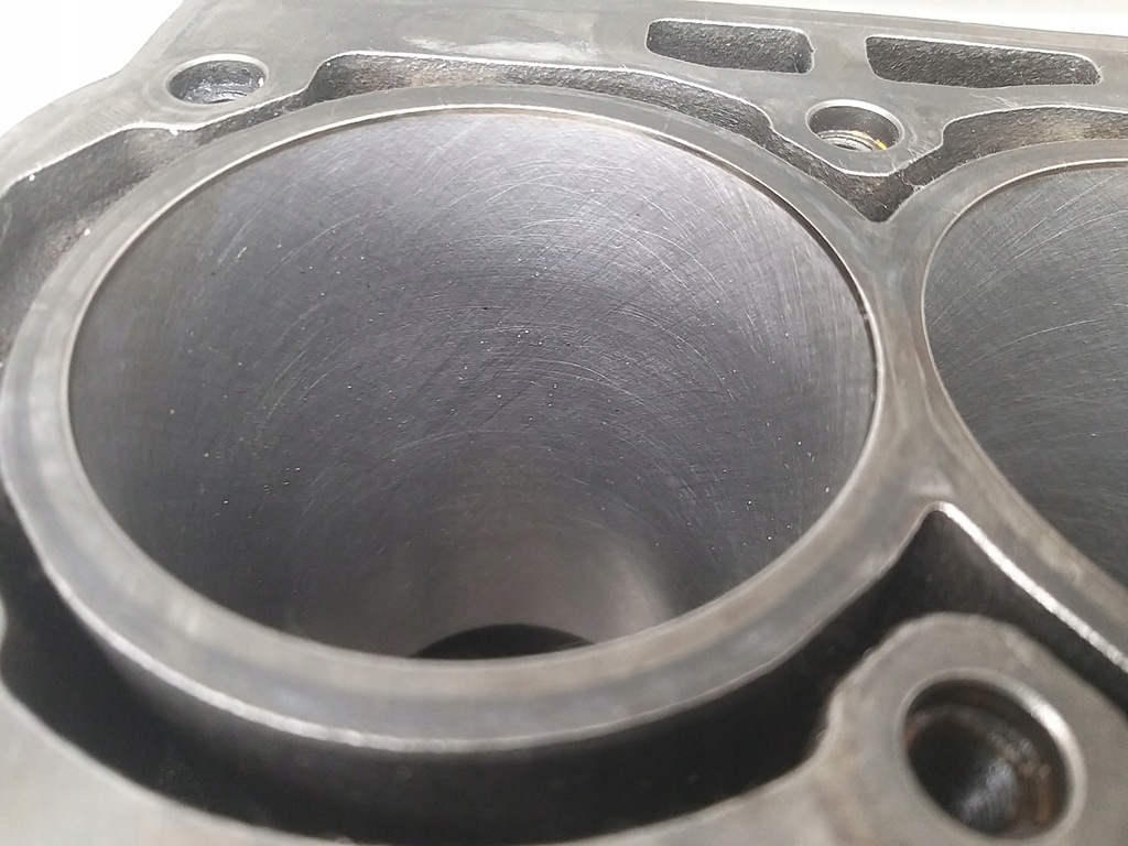 фото №12, Блок двигуна 1.4 tsi cax vw touran golf vi passat altea 03c011as