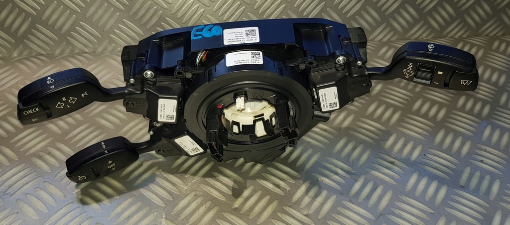 фото №11, Bmw 5 e60 e61 lift переключатель комбинированный лента датчик kąta поворота 9204508