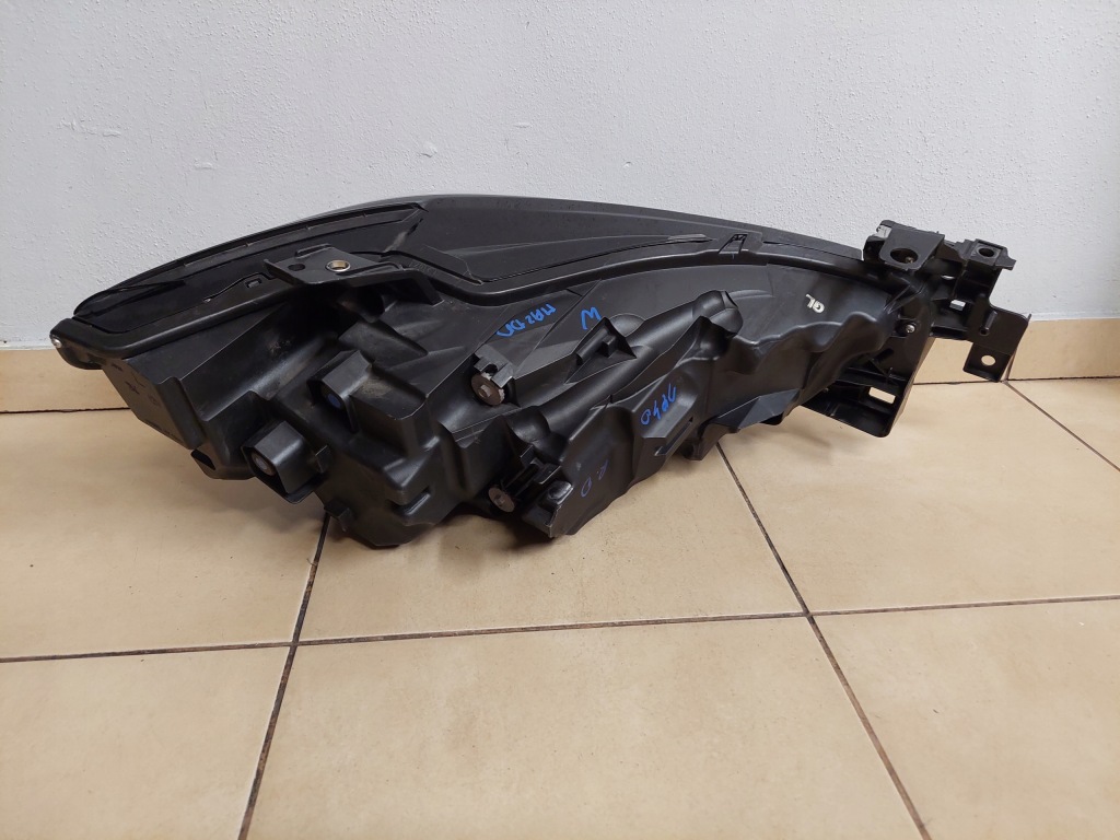 фото №3, Mazda 6 full led левая