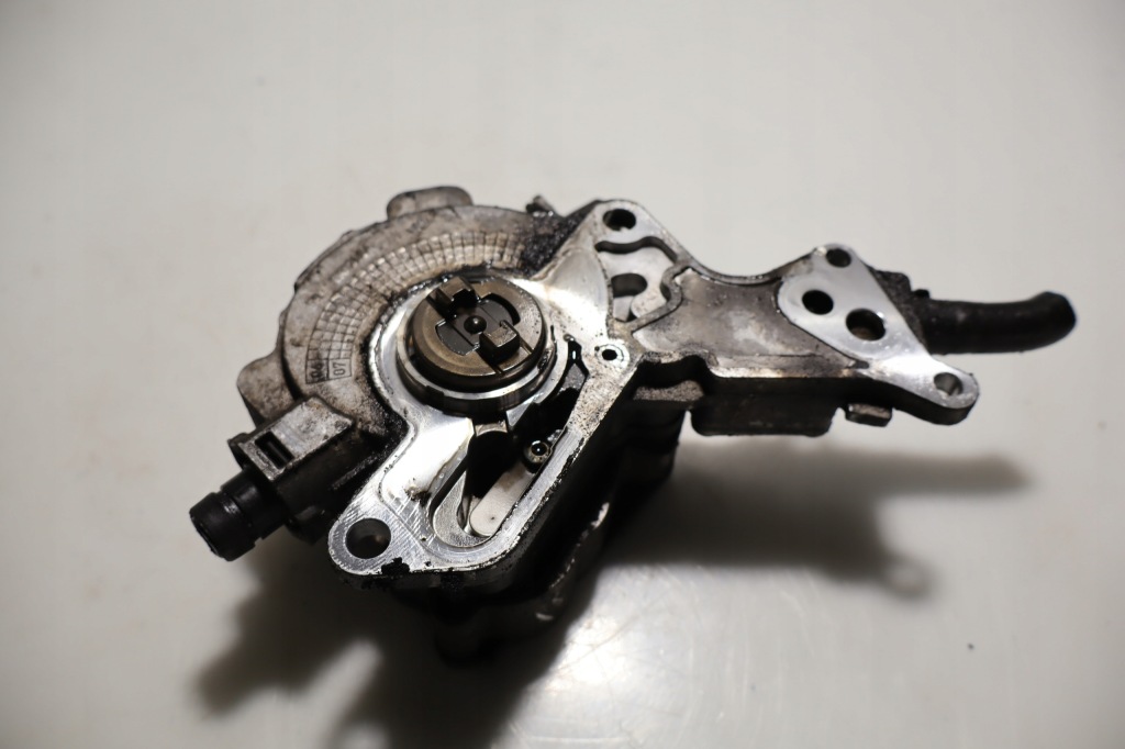 фото №1, Насос вакуум skoda fabia ii 1.4tdi