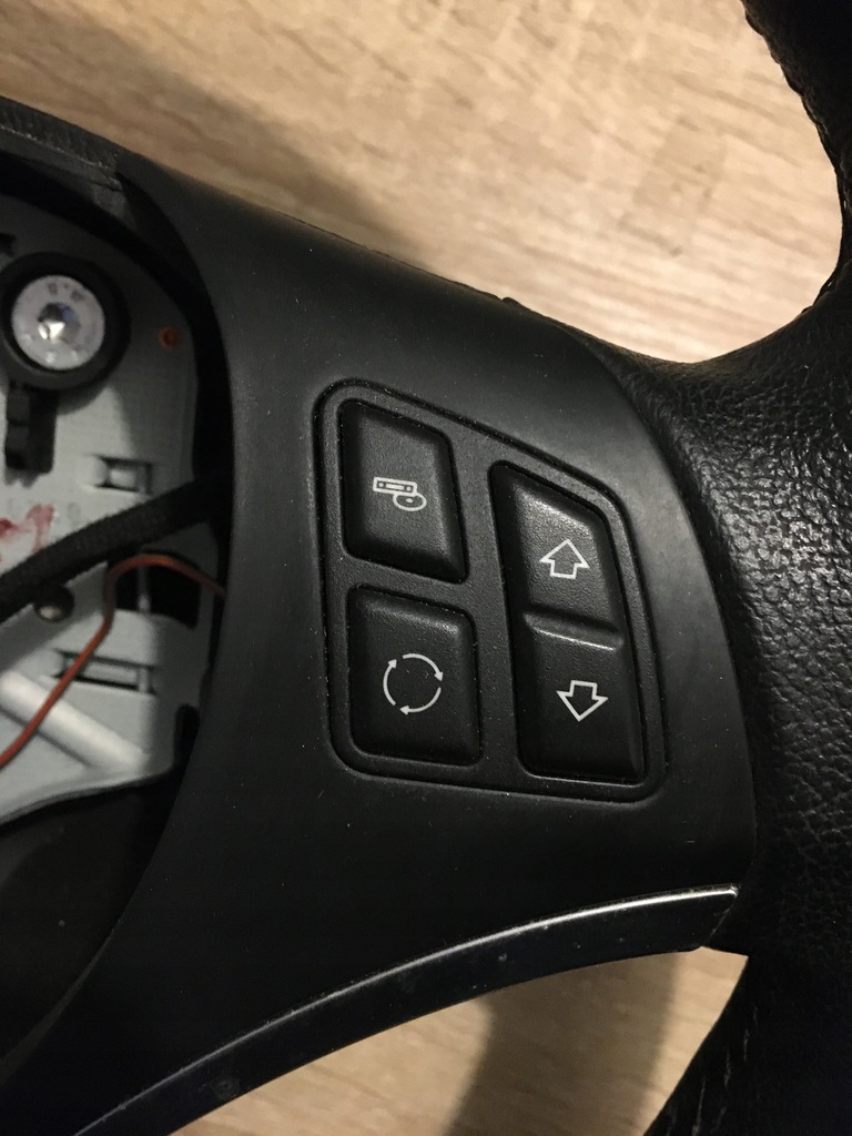 фото №5, Bmw e84 x1 воздуховод кожа мультифункция