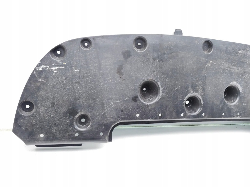 Polestar polestar 4 захист під  бампер передній / абсорбер 2025 suv 4/5dr ev в Україні