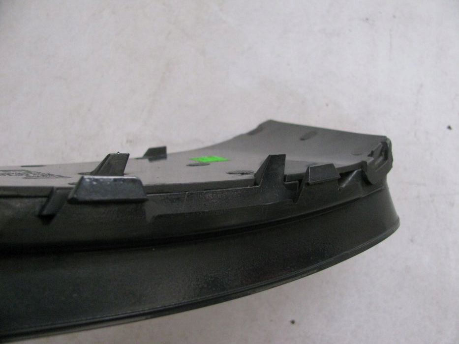 фото №9, Audi a4 8w решітка бампера ліва 8w0807681r