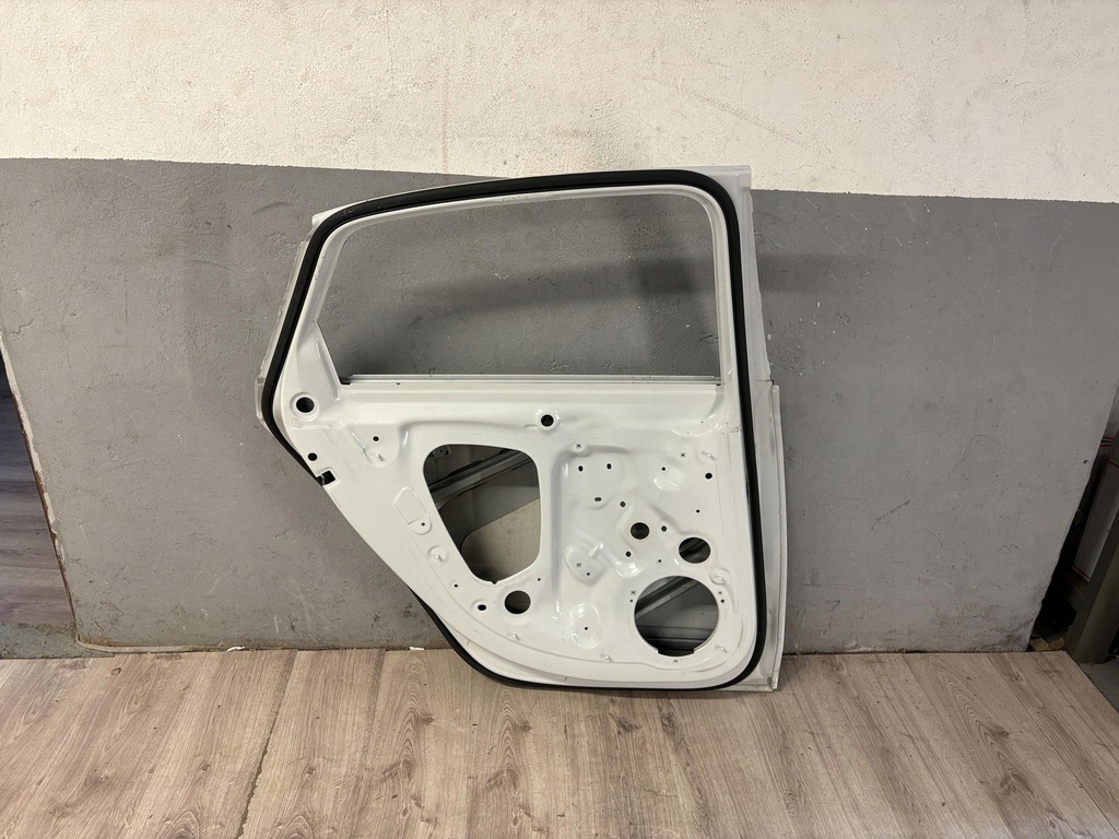 фото №12, Audi a4 b9 8w sedan двері лівий задня ліва задні 8w0839 a4 b9