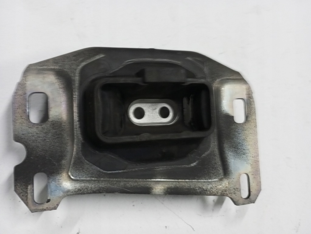 Купити Кронштейн подушка peugeot citroen 9813699680