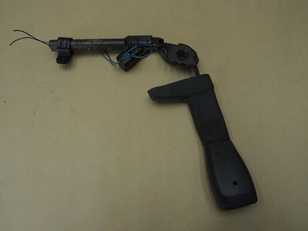 Кліпса поперечина безпеки лівий перед volvo s40 ii v50 2004-2007 європа Зі Шроту