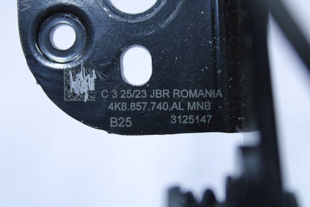 фото №4, Audi a7 4k кліпса замок поперечина безпеки задня задня права 4k8857740al