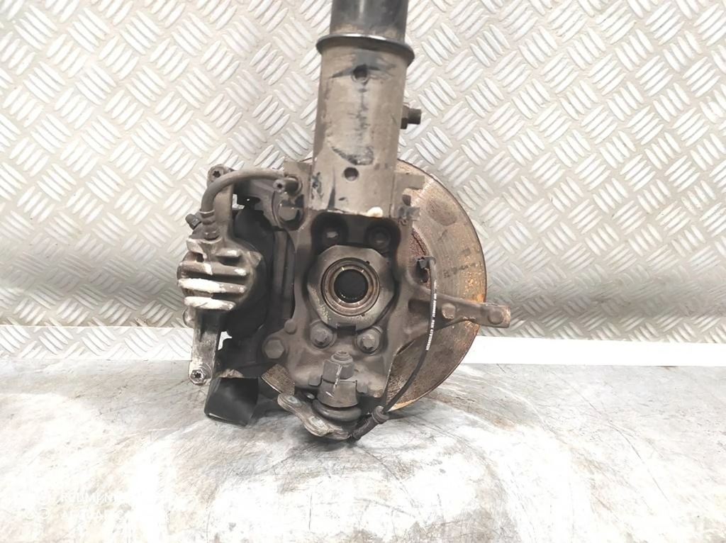 фото №15, Поворотный кулак ступица правая амортизатор правый renault trafic iii lift trafic iv