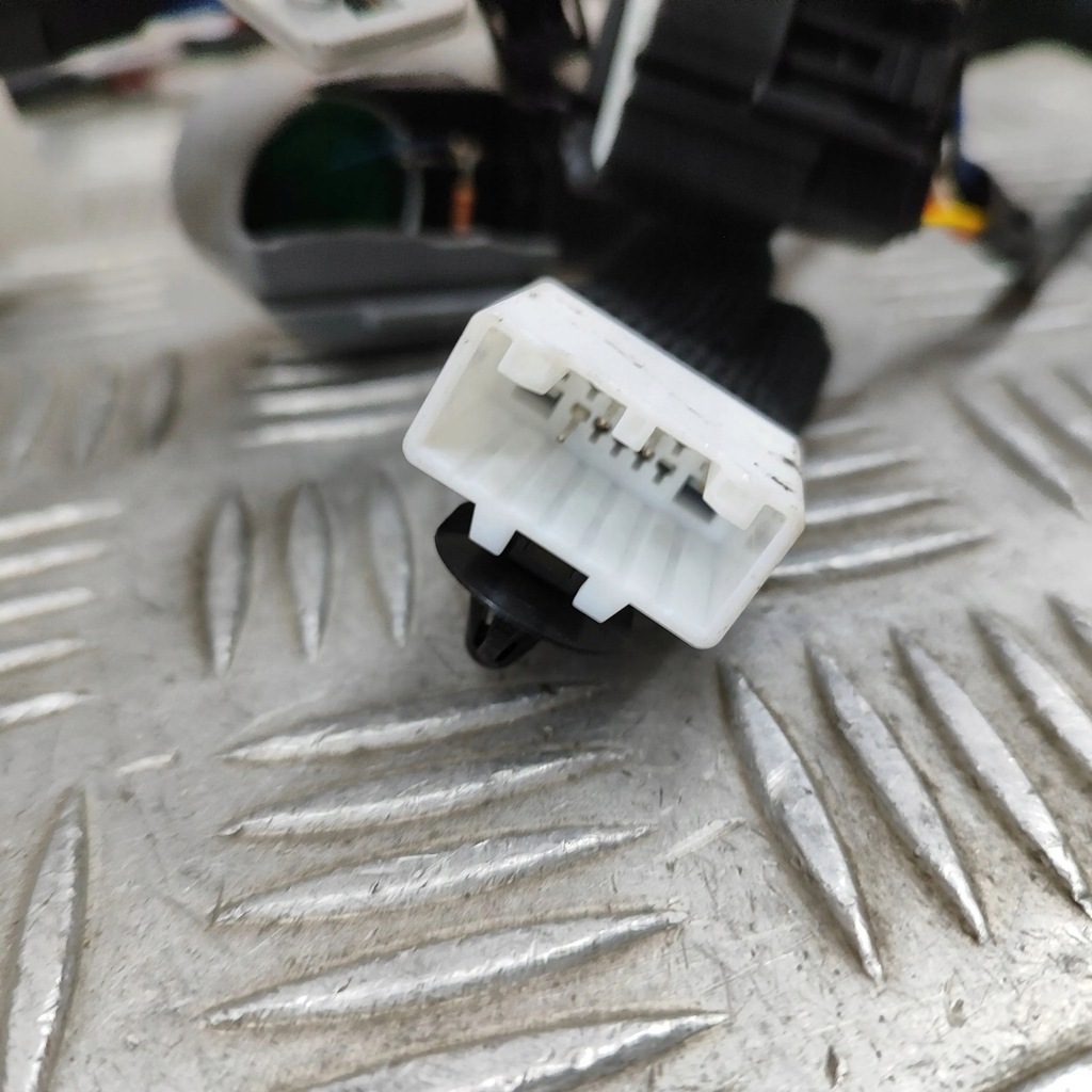 фото №5, Kia ev6 2023 джгут трубопровід кришки задній / багажника