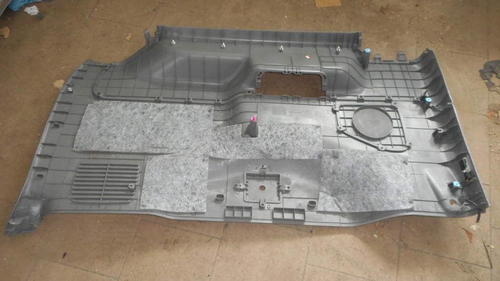 фото №7, Hyundai h1 07- обшивка правий задній задня боковий