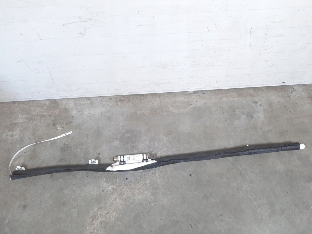 фото №1, Megane iii hb шторка безпеки права 985p07779r