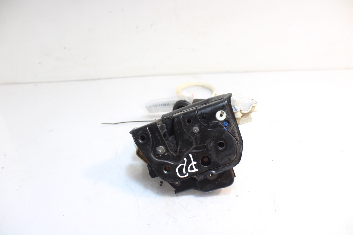 фото №5, Замок правый перед дверь audi a6 c6