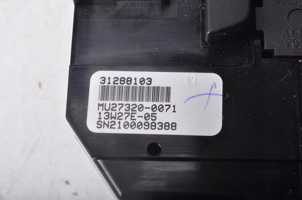 фото №10, Volvo v40 ii панель перемикач кондиціонера 31288103