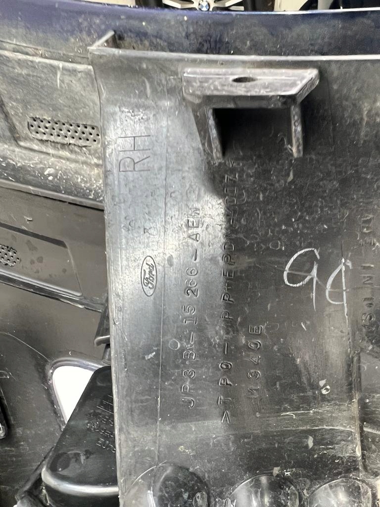 Бампер перед передній mustang vi lift 2018- Недорого