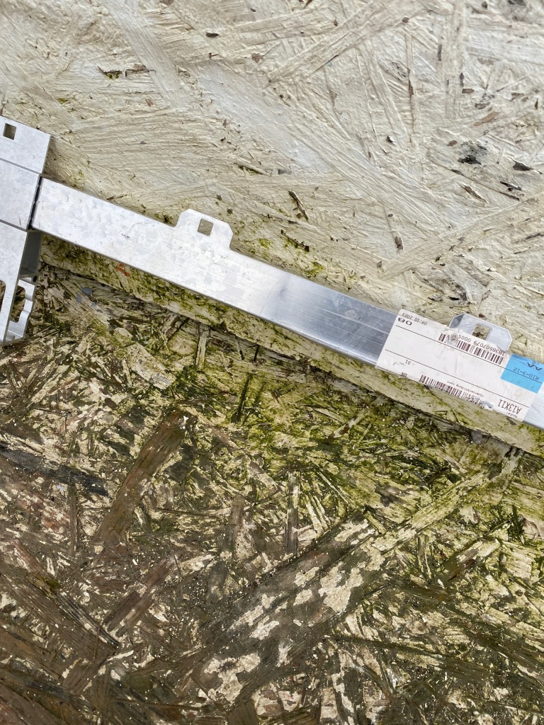 Балка под радиатор bmw x1 f48 x2 f39 f40 mini новая 51117301605 с Разборки