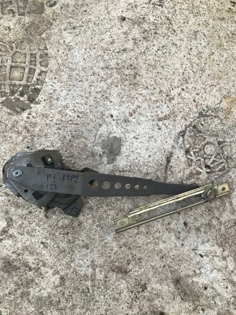 Подъемник механизм подъёма окон mercedes w123 Оригинал