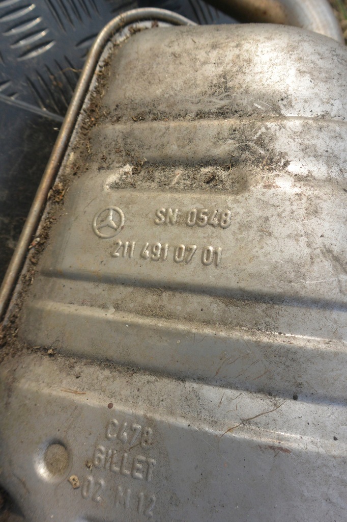 фото №11, Гасник кінцевий вихлоп наконечник лівий mercedes e-klasa w211 cdi