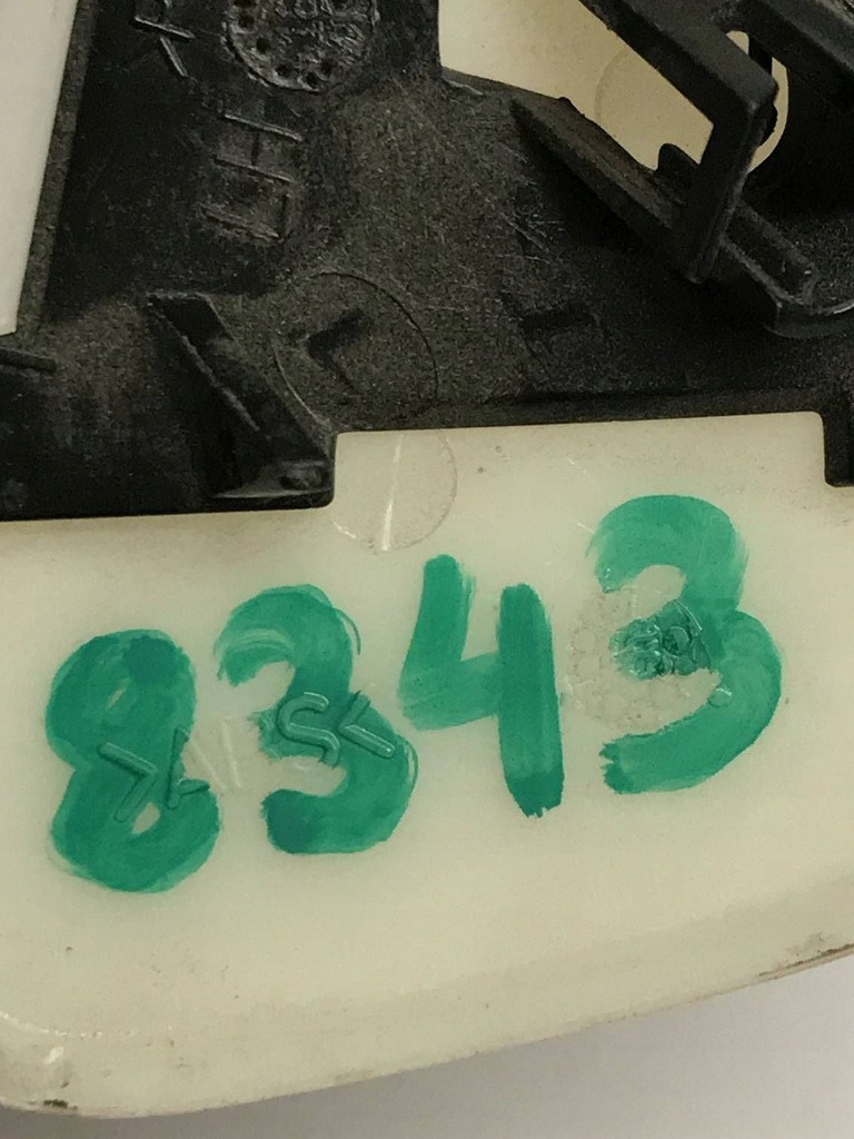 фото №9, Nissan micra k14 левая заглушка распылителя лампы передней 28659