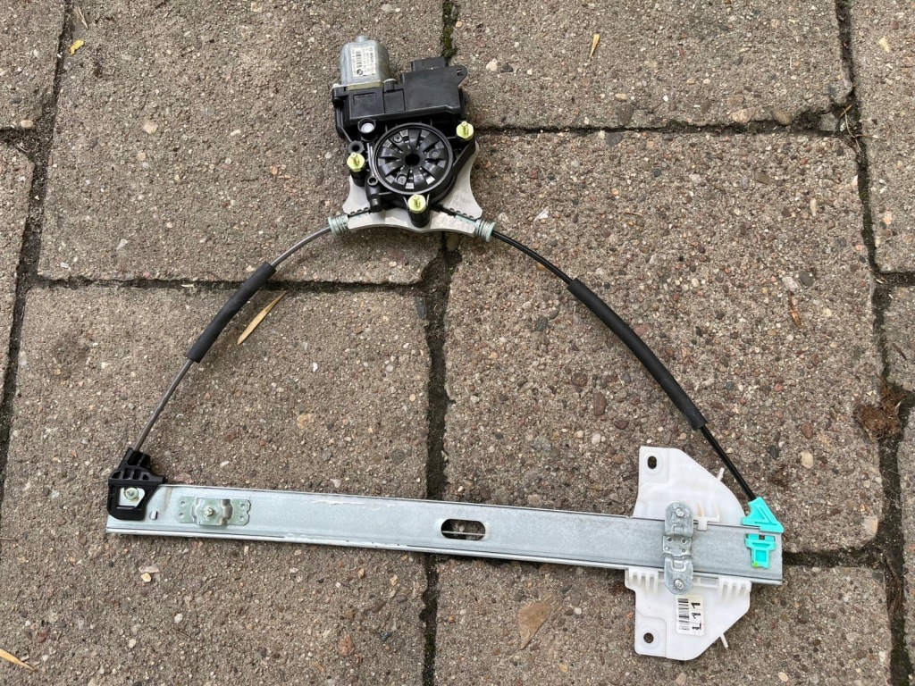 фото №1, Подъемник стекло левый перед kia rio iv / v 2017+