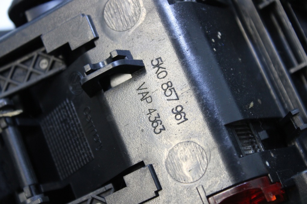 фото №8, Бардачок пепельница vw golf vi 5k0857961 5k0863475a