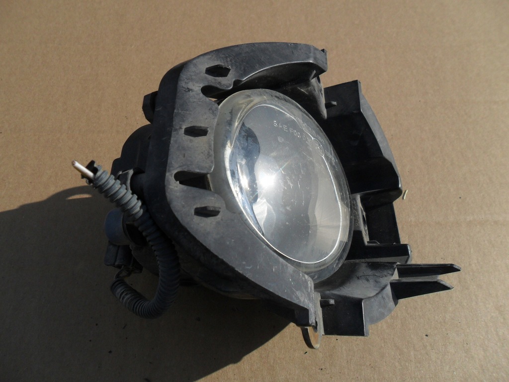 фото №1, Toyota avensis iii t27 противотуманная фара левый 89210656