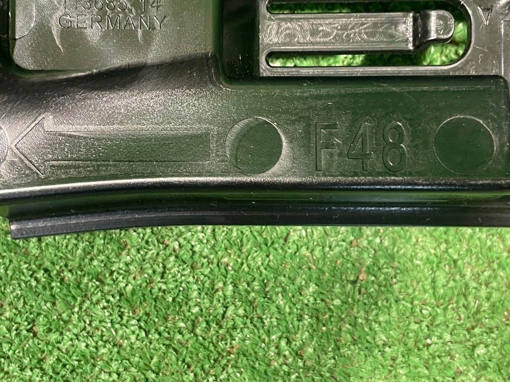 фото №9, Bmw x1 f48 направляющая кронштейн накладки порога правый правое 7332334