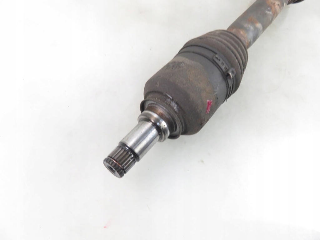 Приводной вал левая mercedes w169 2.0 cdi в Украине