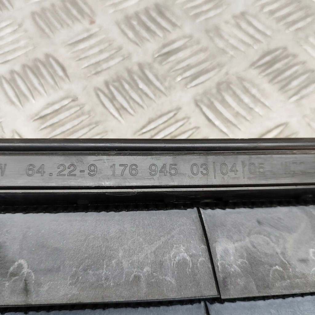 фото №6, Bmw 3 g20 g21 2019 решітка вентиляційна pod бампером заднім