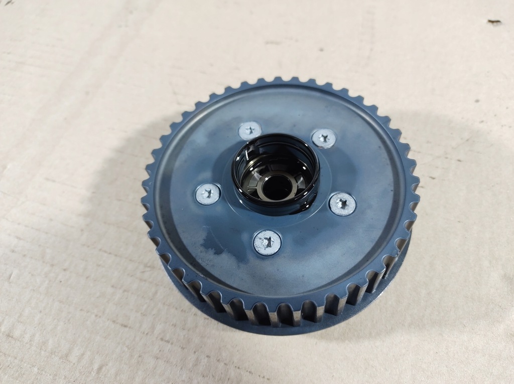 фото №8, Volvo v40 1.5 t3 12r- колесо распределительного вала вариатор