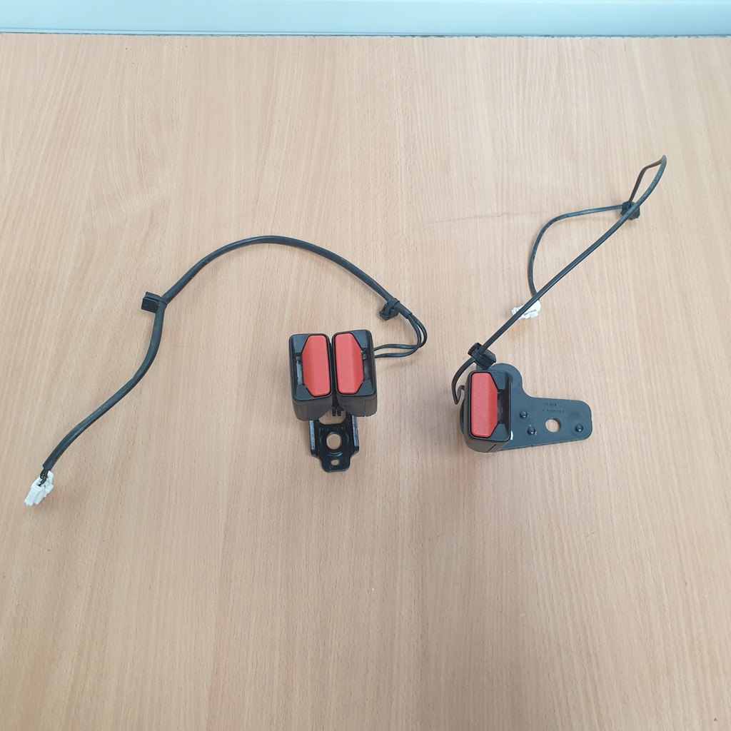 фото №2, Pas безопасности клипса поперечина задняя citroen ds5