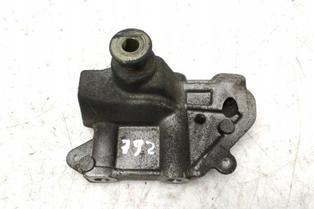 фото №9, Задняя кронштейн двигателя alfa romeo gt 937_ 55181494 1.9l дизель 110kw 2005