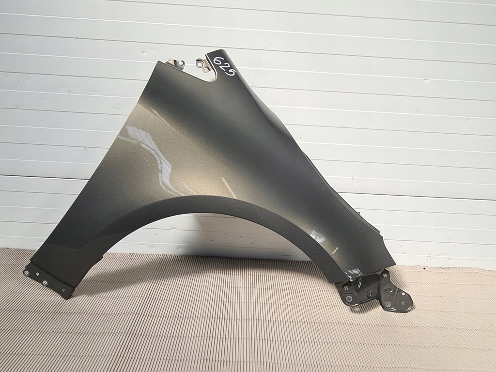 фото №1, Крыло правый toyota corolla e21 2019