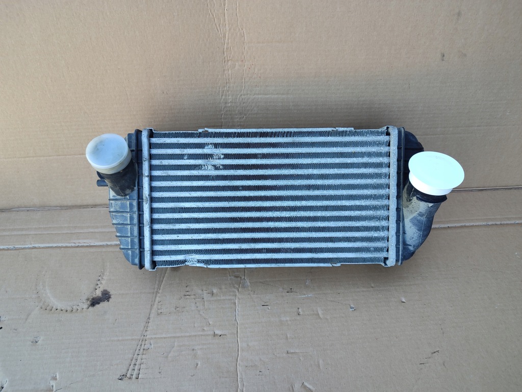 фото №1, Радіатор інтеркулер hyundai tucson iii sportage