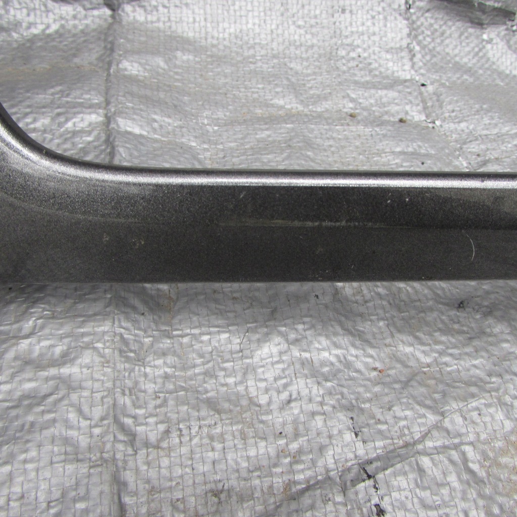 фото №8, Рамка решетка toyota hilux 53121-yp080