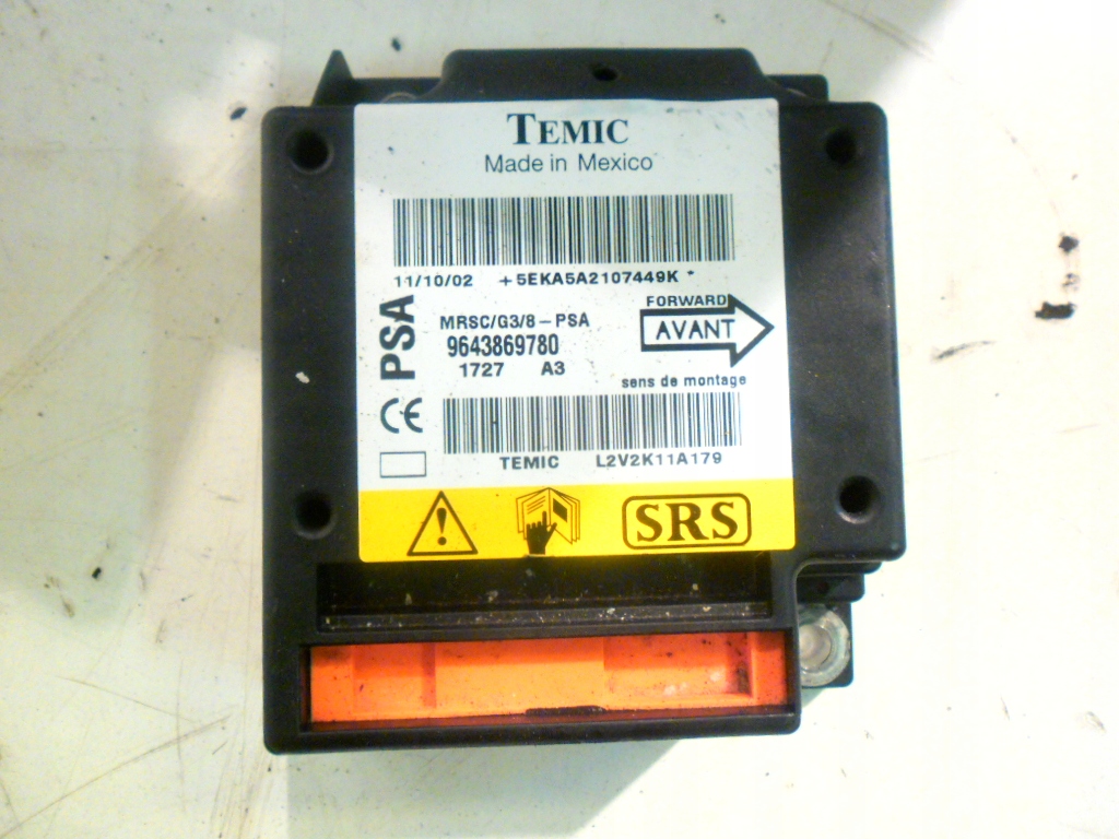 фото №7, Peugeot 607 панель приладів подушки безпеки консоль ремені подушка безпеки