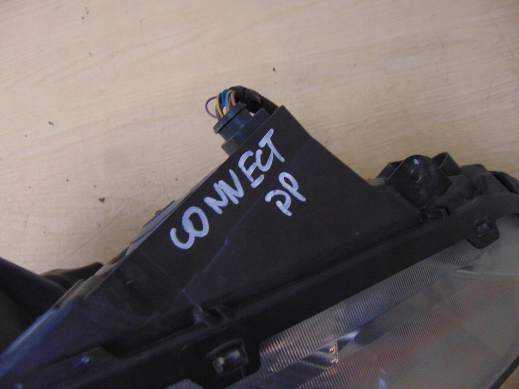 фото №16, Лампа правая перед ford tourneo connect europa oryg