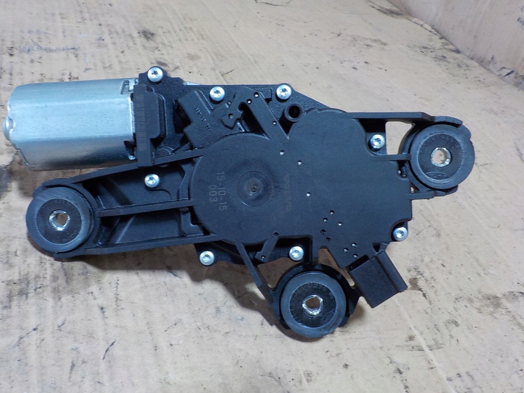 фото №6, Volvo v40 моторчик дворники задний 31258179