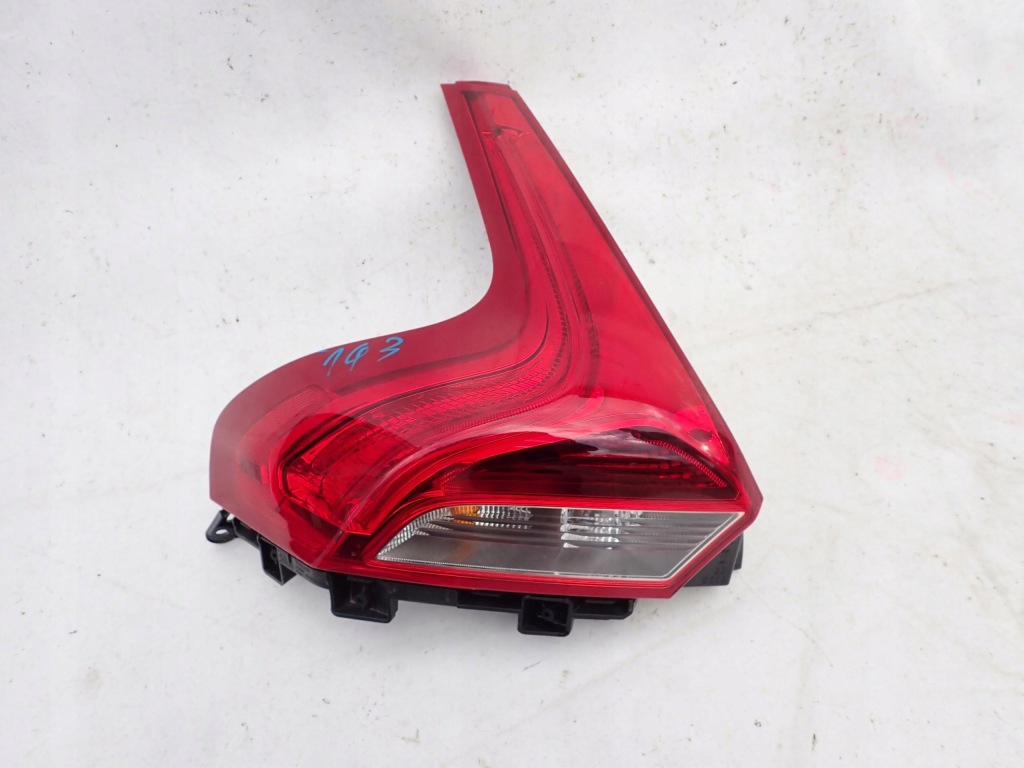 фото №1, Volvo v40 12- лампа задняя задняя левая