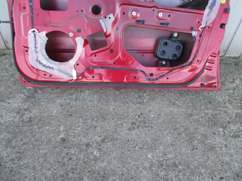 фото №3, Lancer vii 03-08 дверь правый перед rz0b