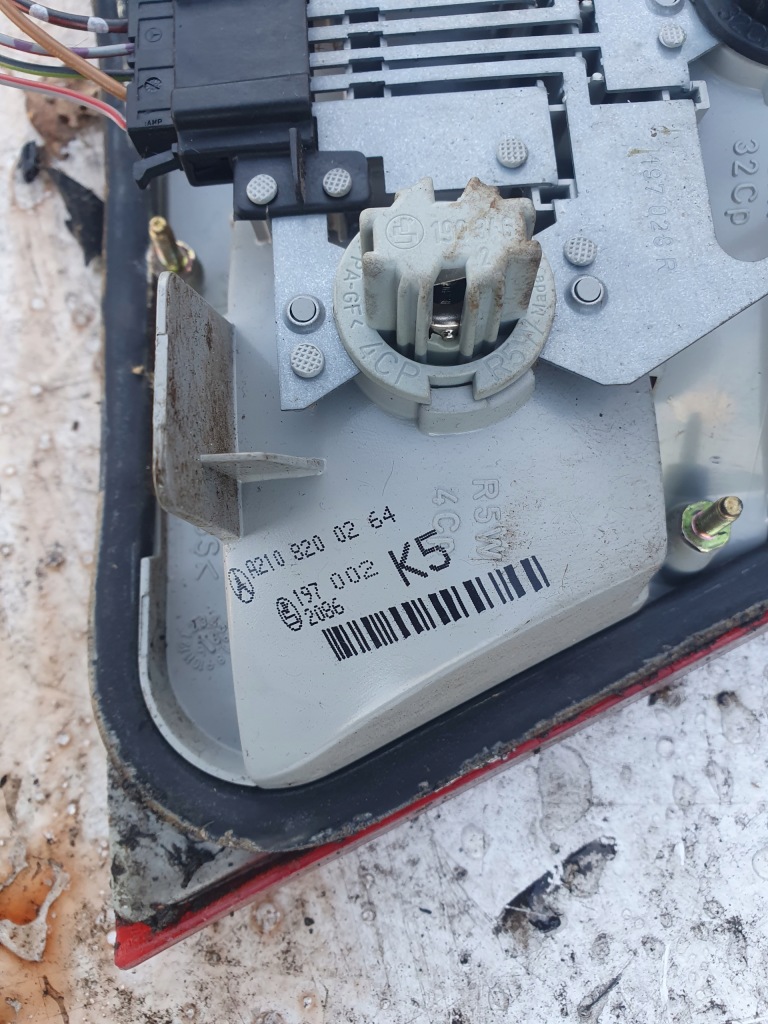 Лампа ліва фара mercedes w210 e klasa 95 rok тримачі całe комплектна Ціна