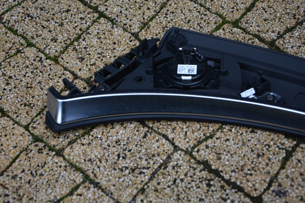 фото №8, Жабо приборная панель динамики audi a6 c7 4g0857051