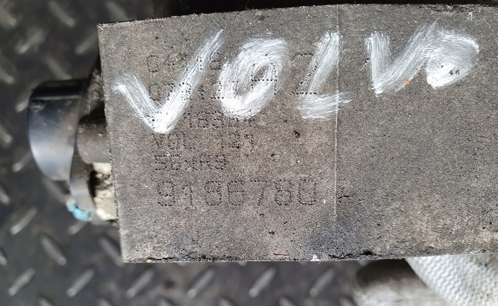 фото №5, Дроссельная заслонка volvo v40 1.8 72791000