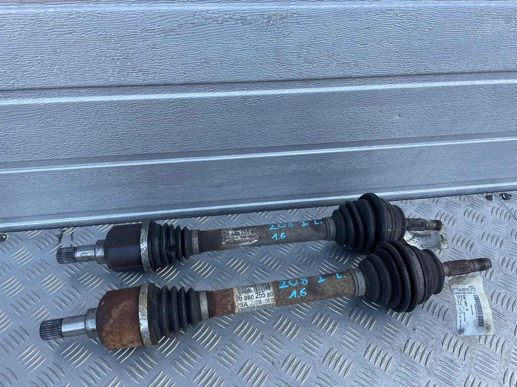 фото №1, Peugeot 208 i привідний вал лівий перед 9686025580