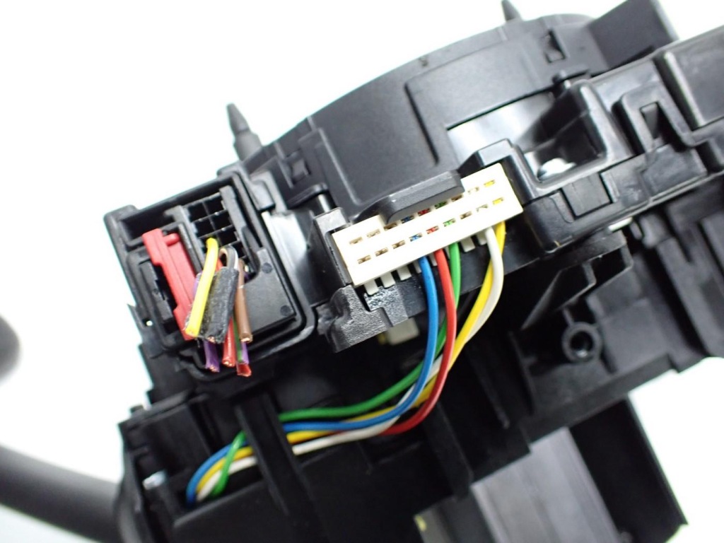 Перемикач  перемикач підрульовий  стрічка 5q1953549d skoda octavia iv 5e3 21r Оригінал